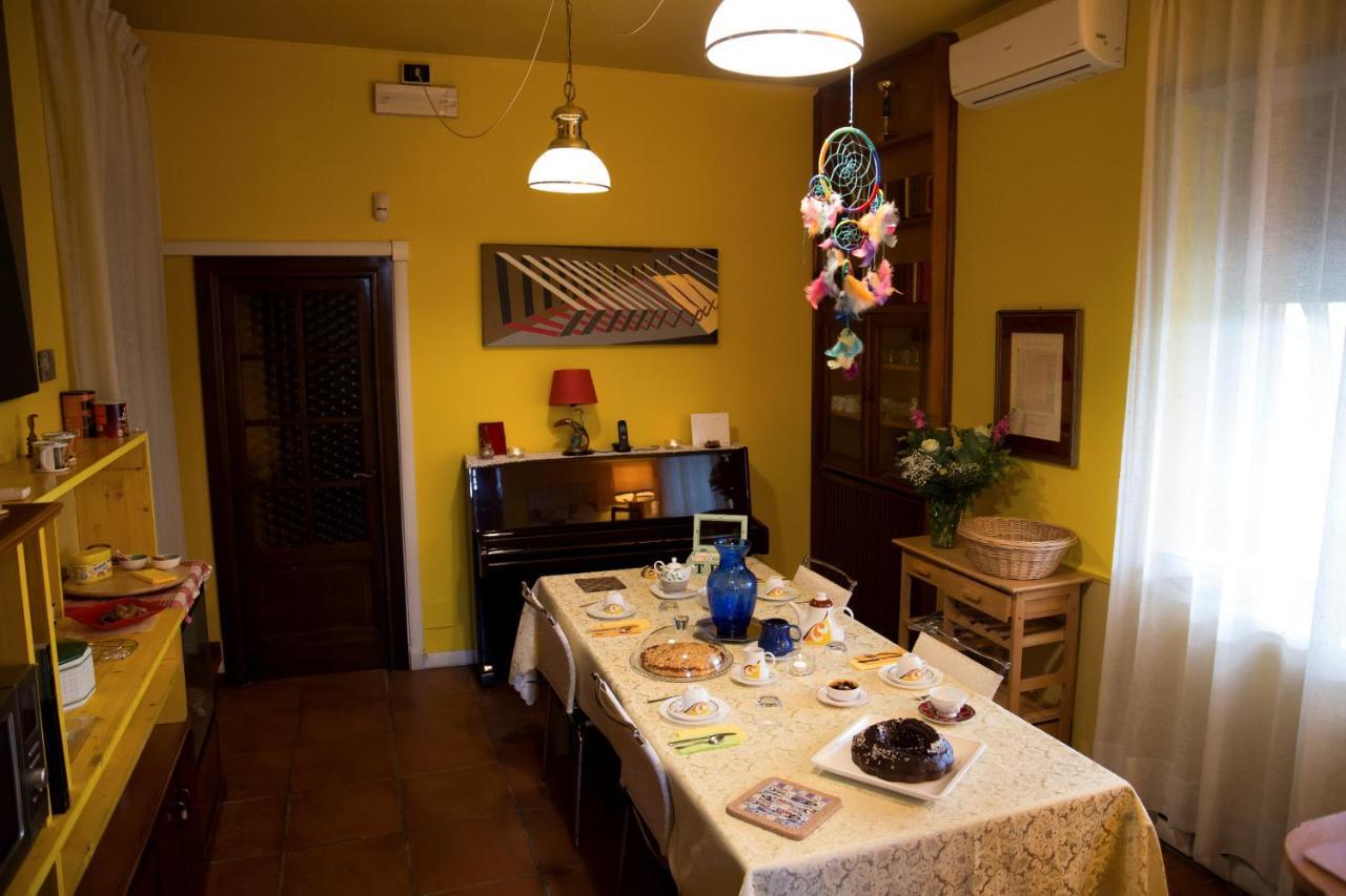 L'Acchiappasogni Bed And Breakfast Colle di Fuori Extérieur photo